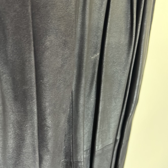 Long Black Leather Skirt by Valentino - Picture 3 of 8